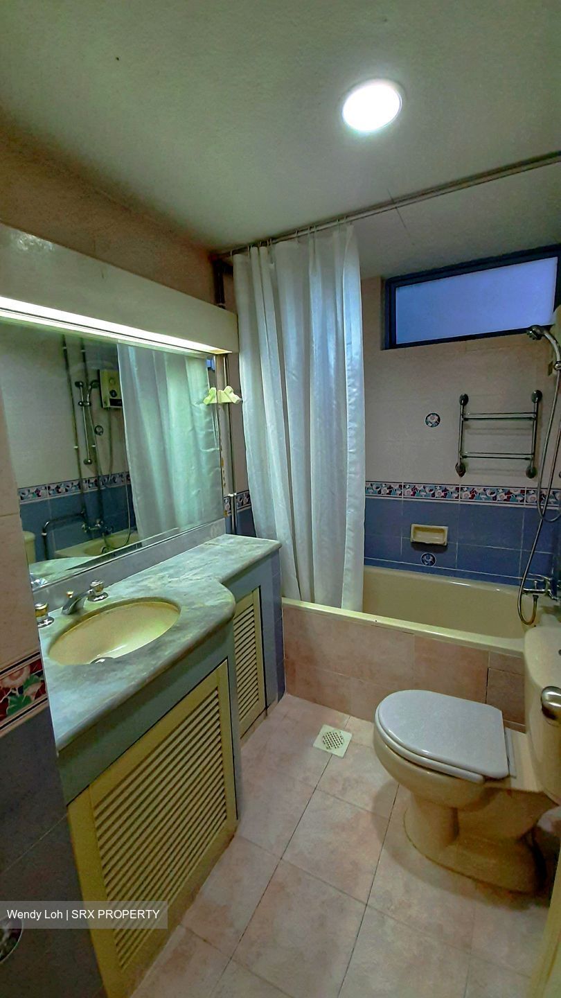 Emerald Park (D3), Condominium #309090091